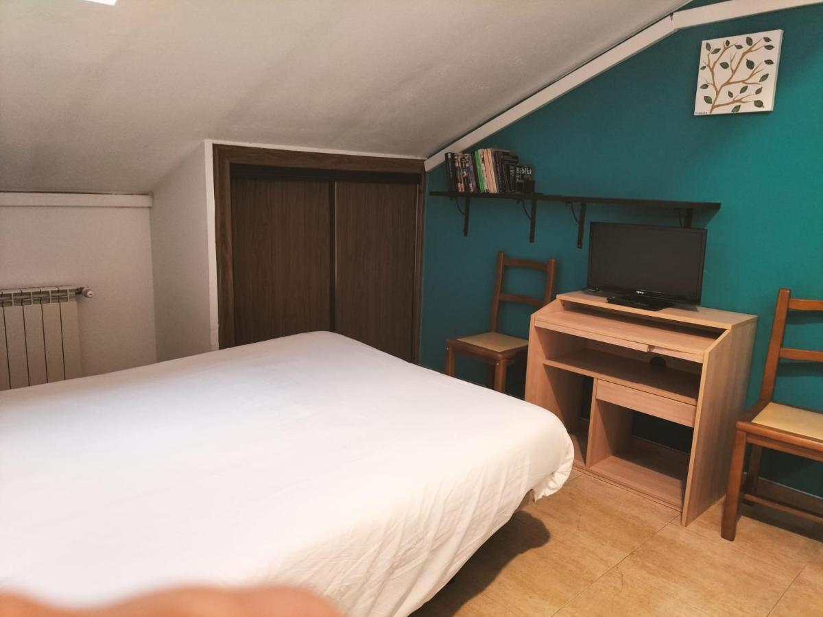 Hostal El Descanso マドリード エクステリア 写真